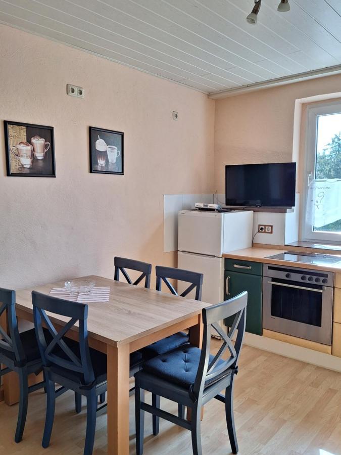 Gaststaette Und Pension Zur Schiene Merseburg Buitenkant foto